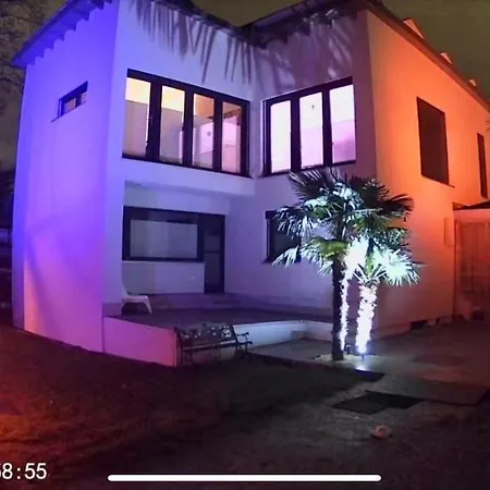 Homestay szállás Cal-ifornia Privat Nürnberg